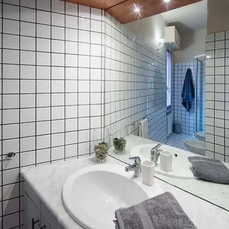 דירה Beautiful House With Lovely Sea View Terrace